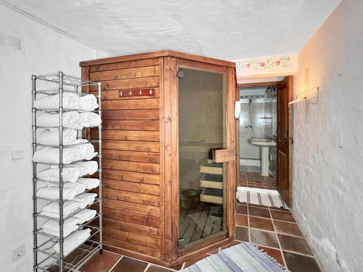 Quinta Mourada Bed & Breakfast Sao Bartolomeu dos Galegos e Moledo Bagian luar foto